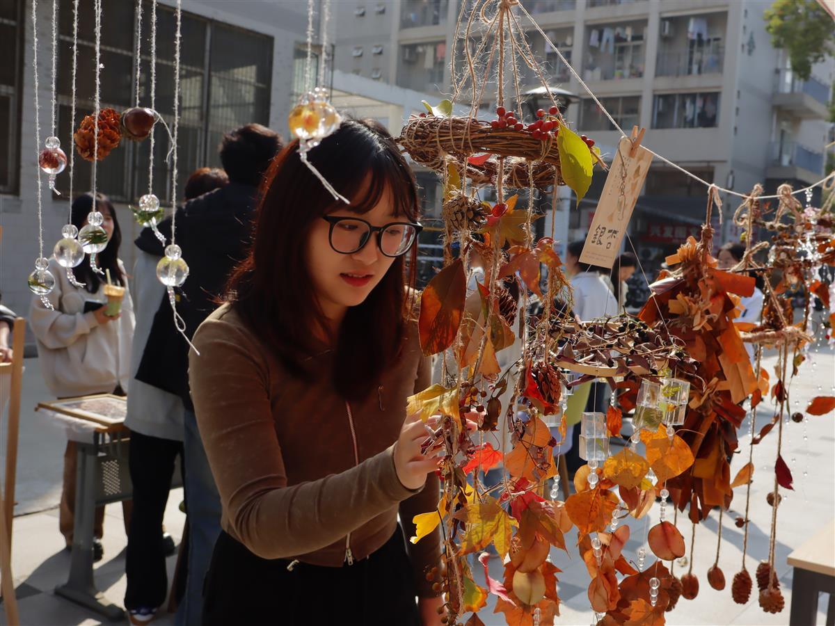 b988daceb9f9e2bc4ce006f9c0891735_.jpg b988daceb9f9e2bc4ce006f9c0891735_.jpg